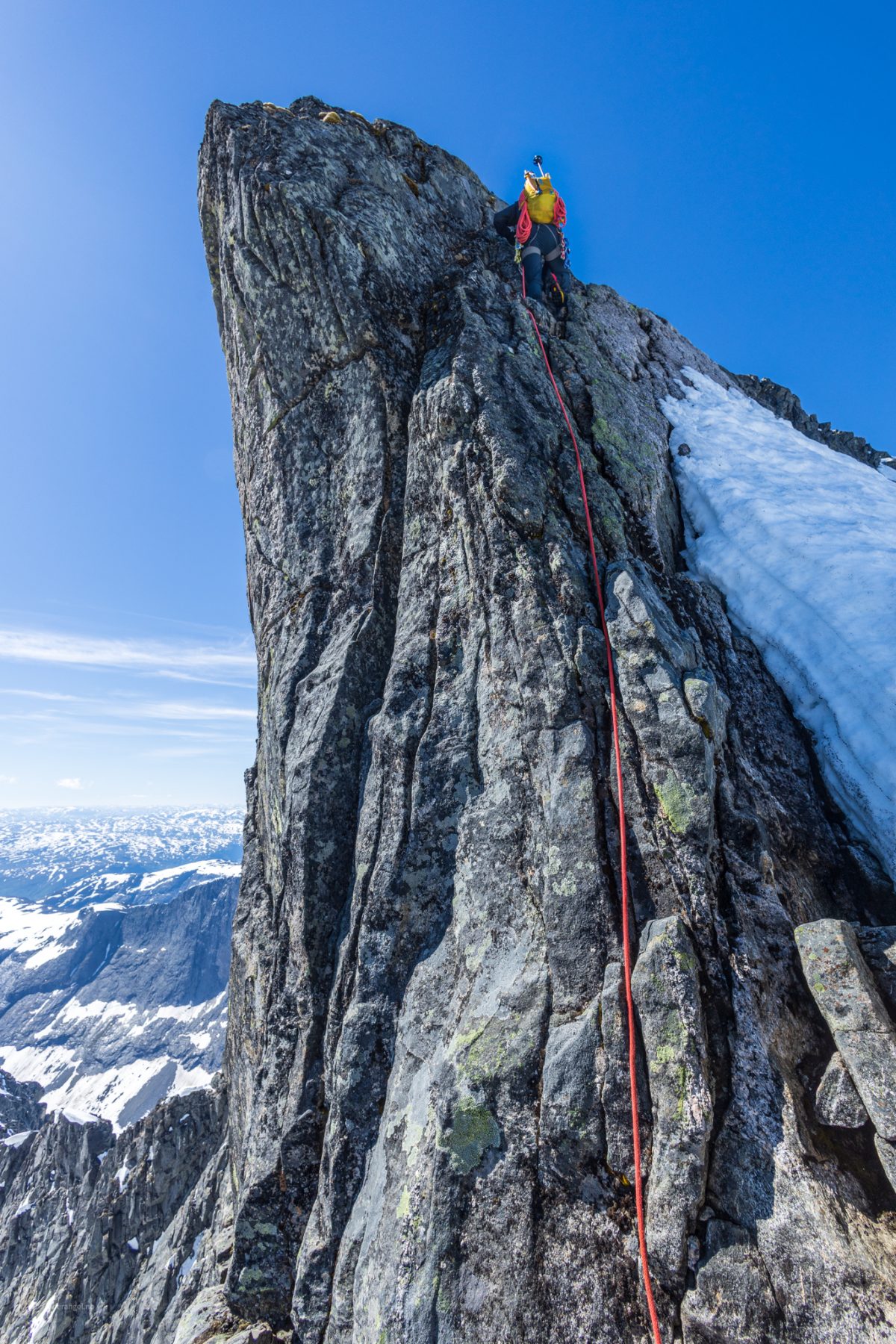 Climbing the Styggedals-ridge in the Hurrungane massif Styggedalstindene, Hurrungane