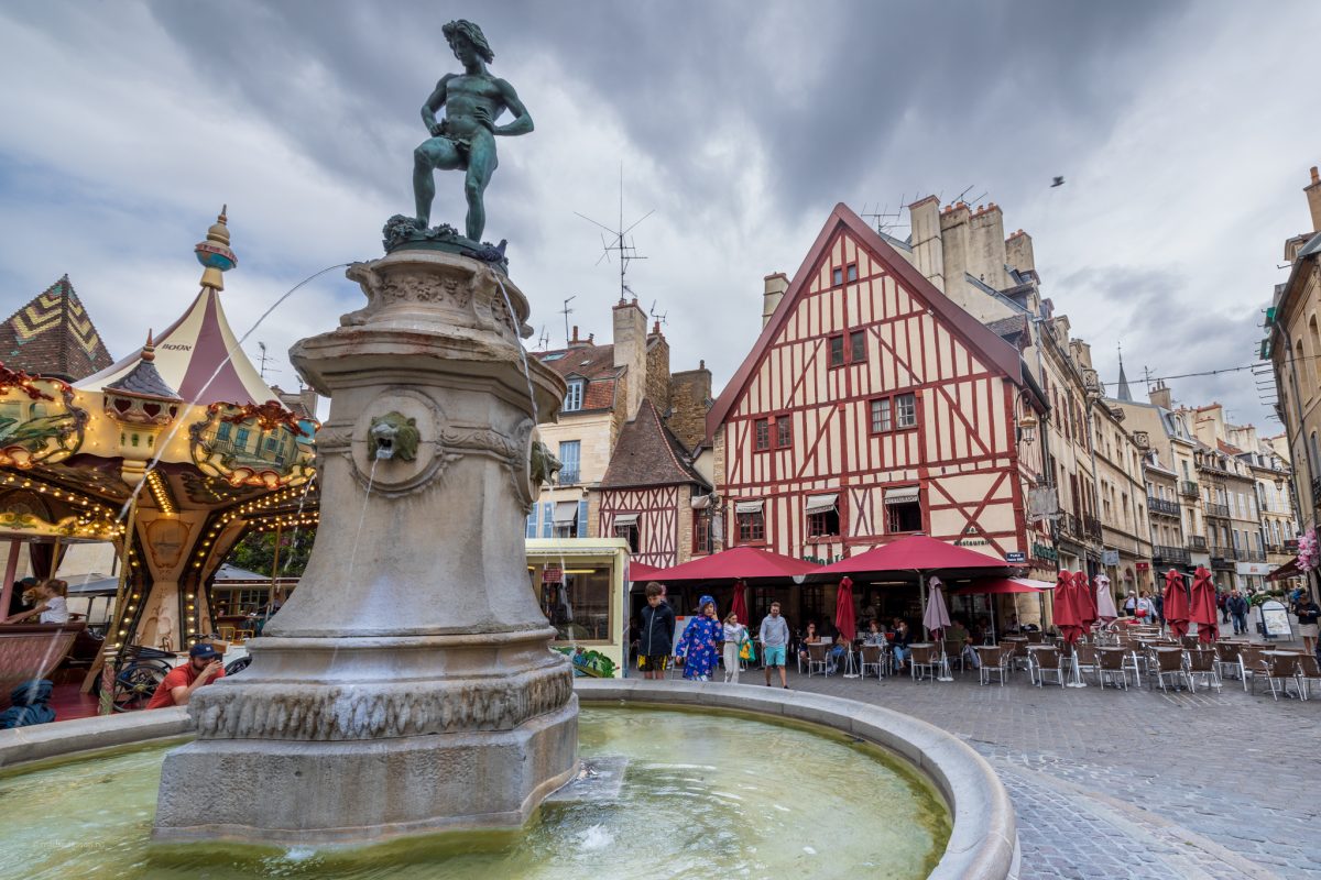 The Place François Rude, Dijon Dijon