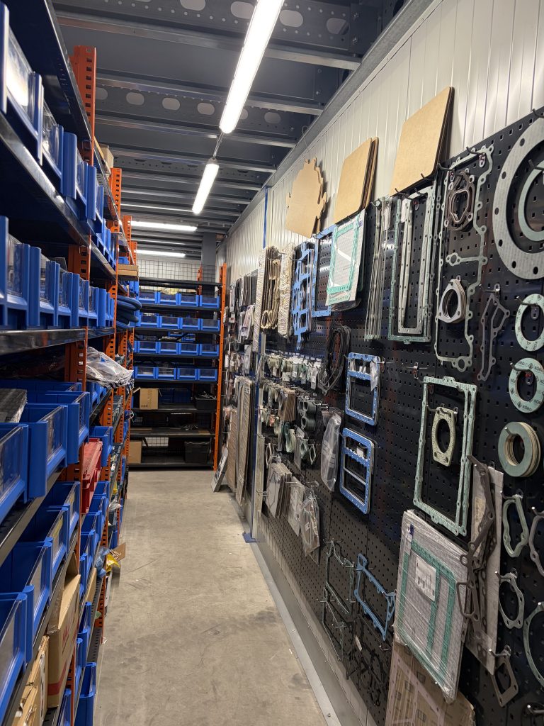 Hoe AI en automatisering magazijnen veranderen 7 image00019