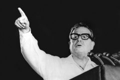 El Presidente de Chile, Salvador Allende, pronunciando un discurso.