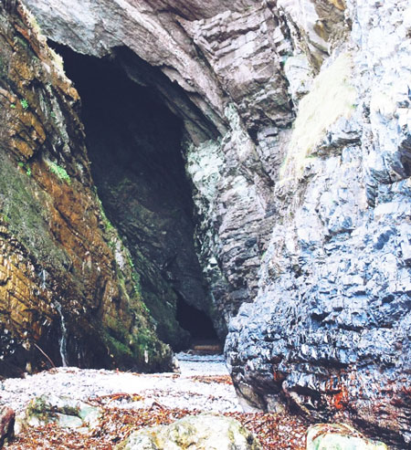 Mac Kinnon Cave entrance to the otherworld