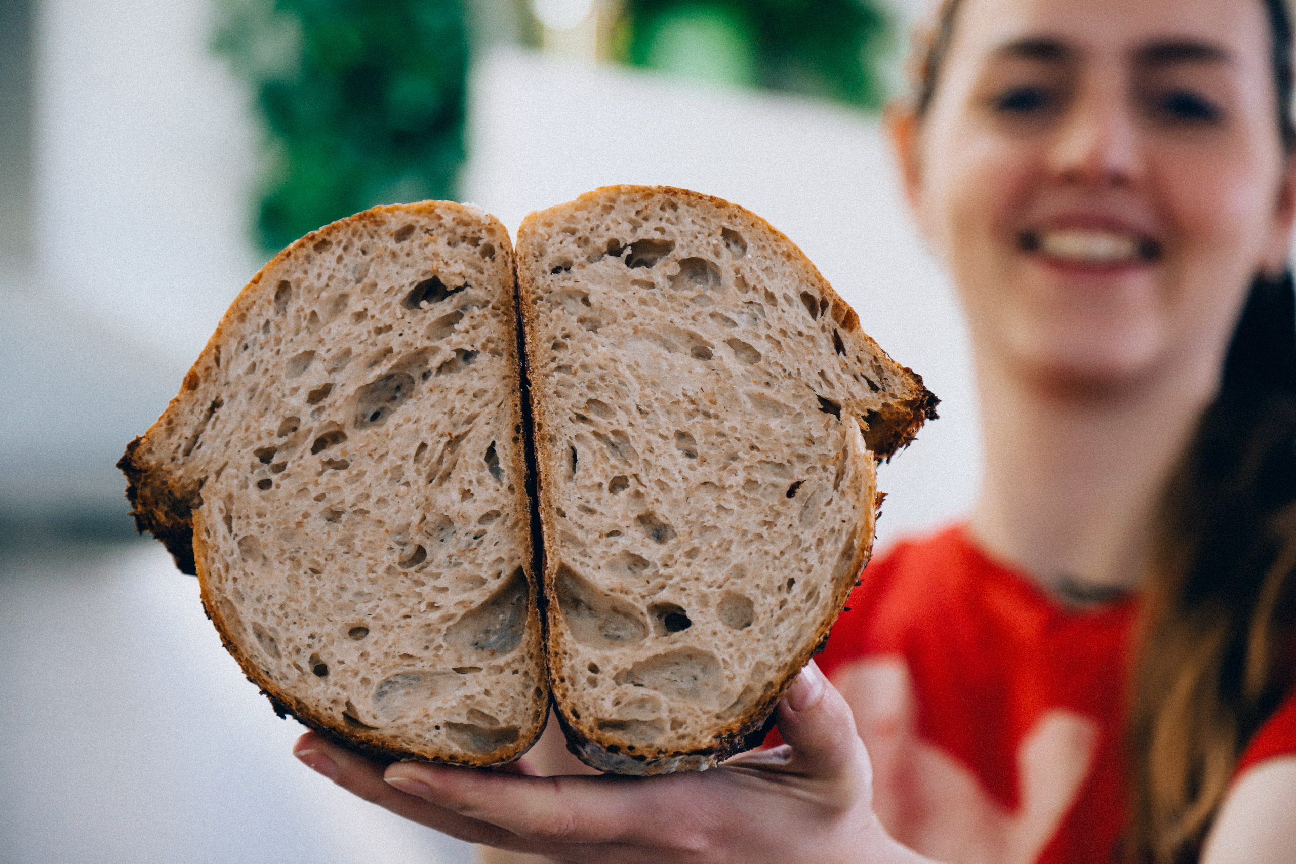 Zwijgend sterk Handig Mijn favoriete zuurdesem brood recept - Maison Viridi | Met video!