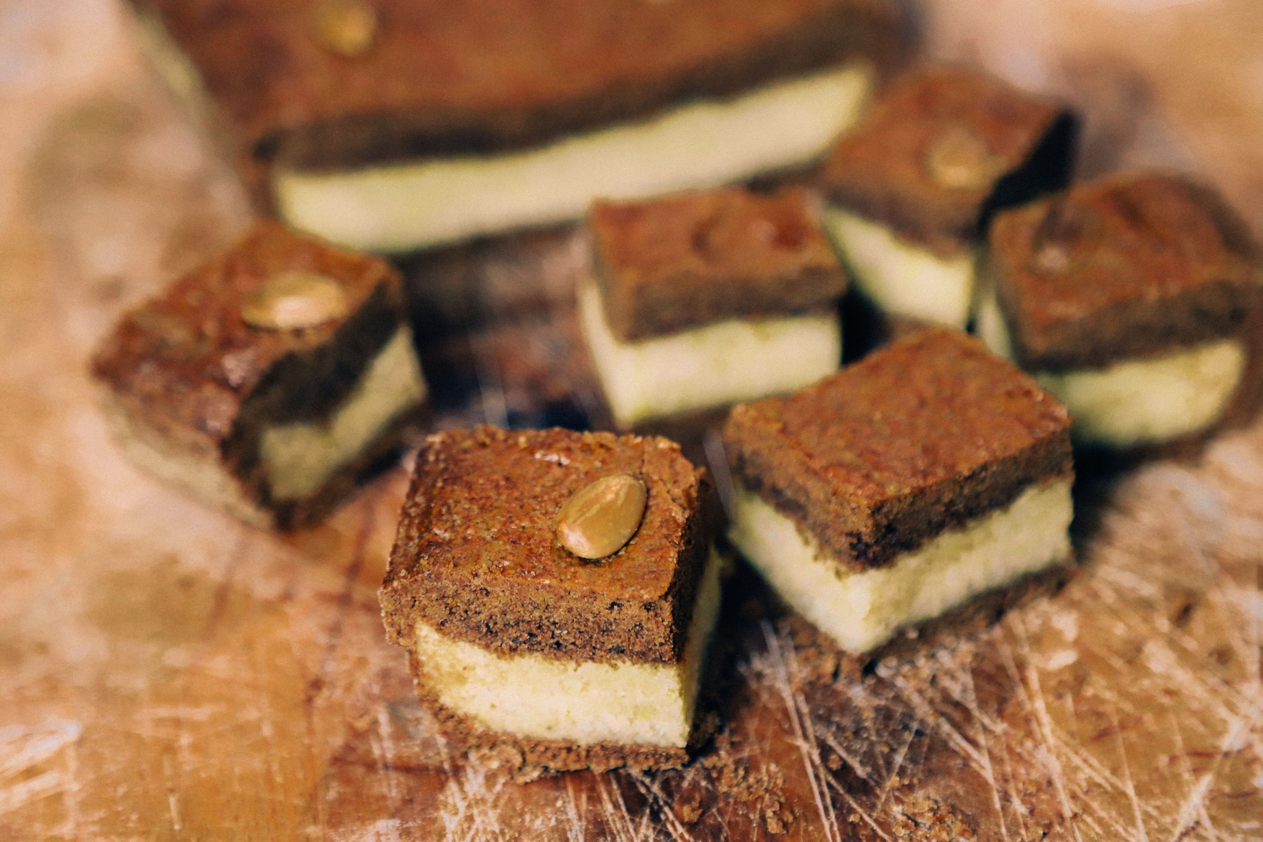 recept om zelf vegan amandelspijs te maken zonder ei