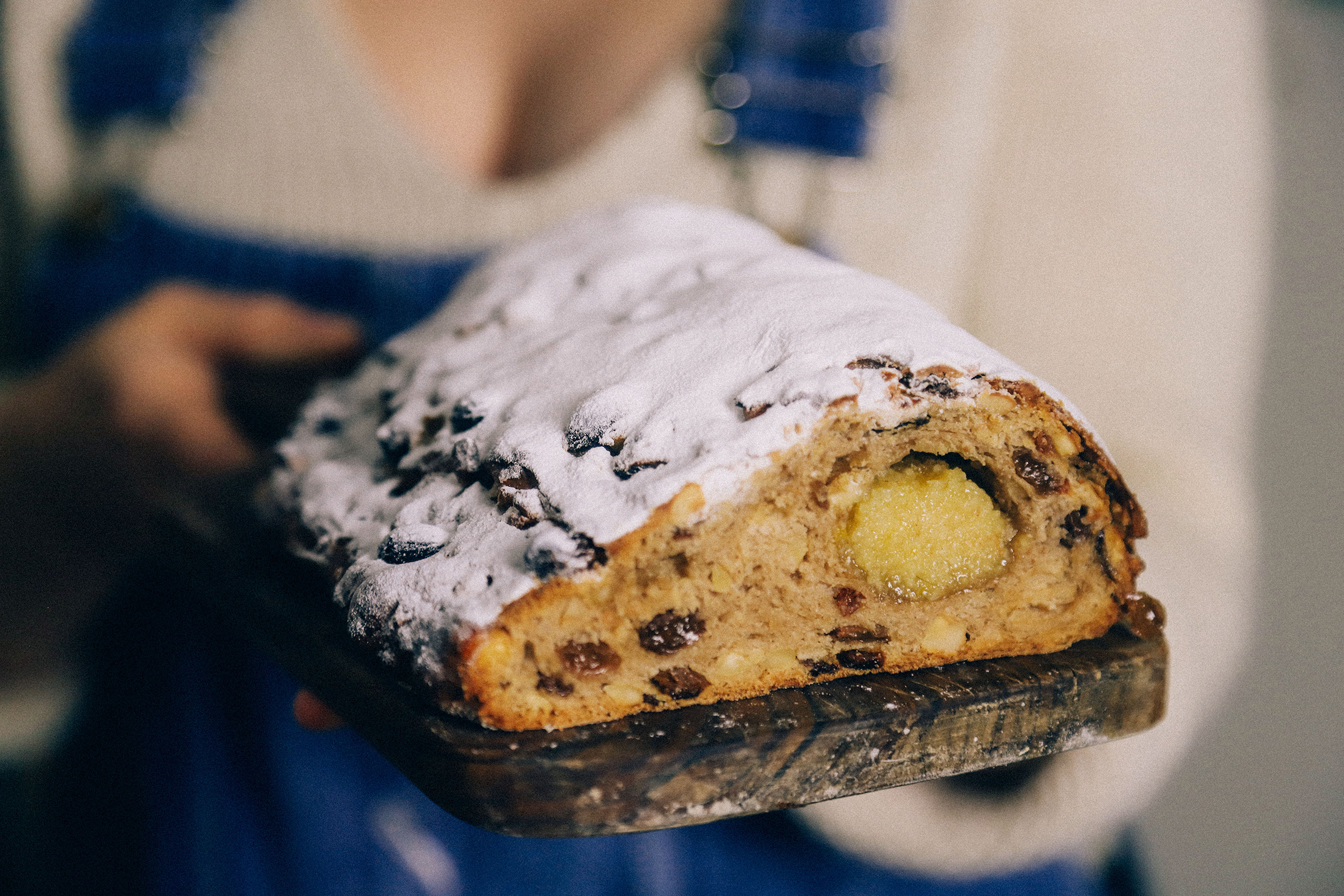 recept om een vegan kerststol te bakken met vegan amandelspijs zonder ei