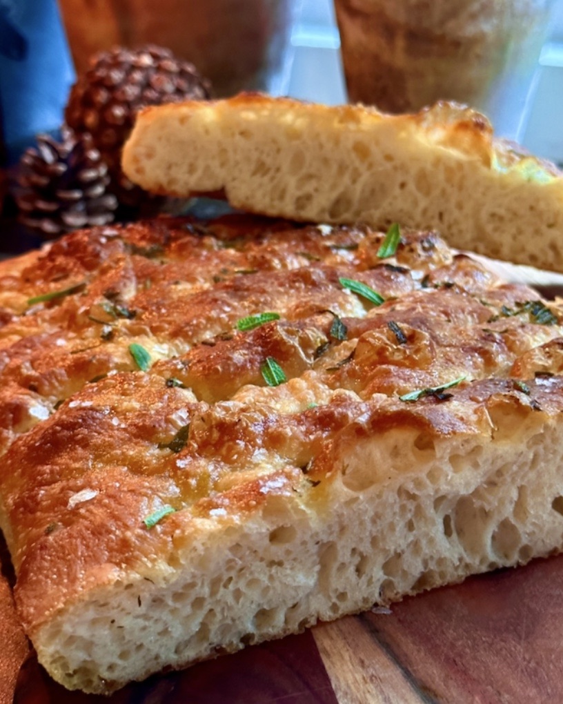 Focaccia med flagesalt og rosmarin - du kan bage samme dag