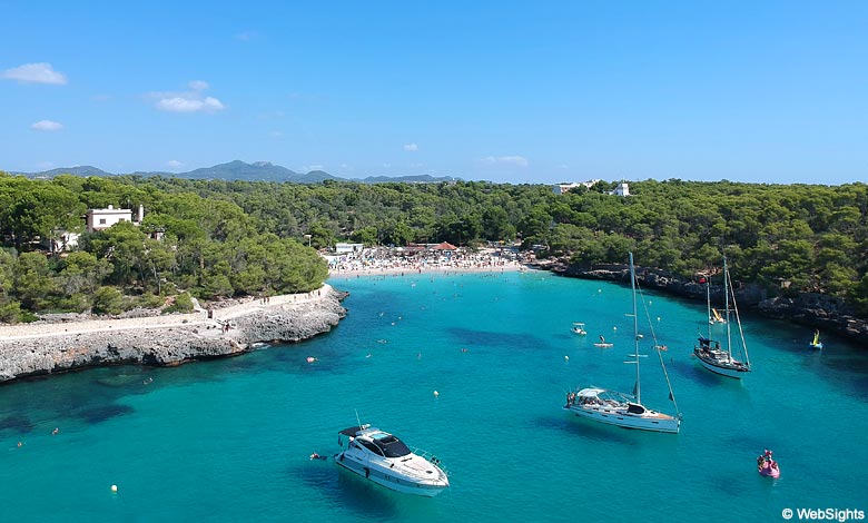 Cala Mondrago is een zeer mooie strand op Mallorca.