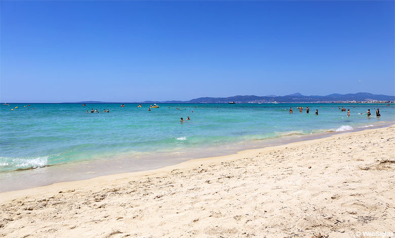Der Strand von Playa de Palma ist sehr kinderfreundlich