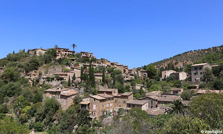 Deià är en underbar bergsby på Mallorca