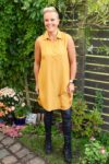 Loose fit long yellow shirt in soft viscose material