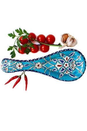 Colorful handmade spoon holder in Turkish ceramics, decorated with white, red and blue floral motifs. Leadfree quality