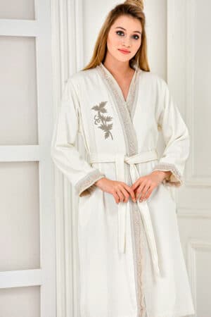 Organic bathrobe for women with elegant embroidery