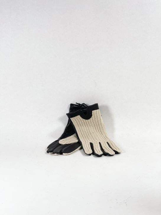 Crochet ofodrad handske svart hos Malungsbutiken