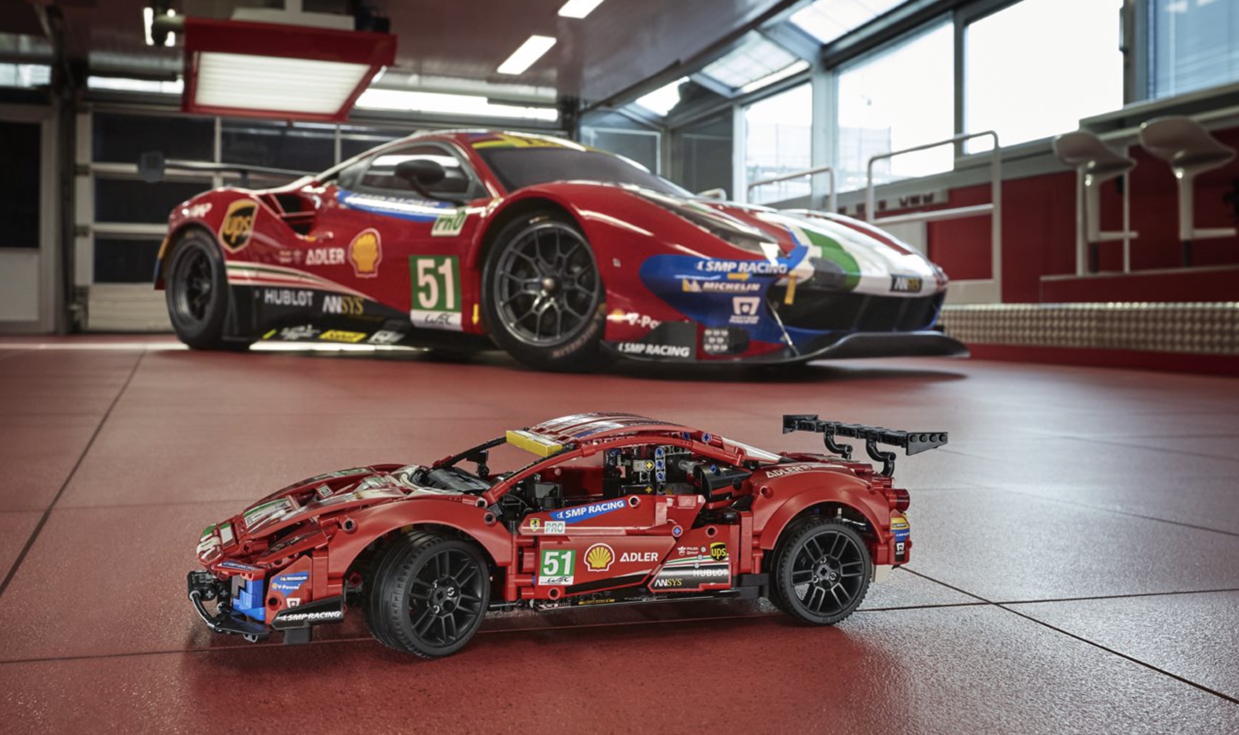 LEGO Technic Ferrari 488 GTE “AF Corse #51”