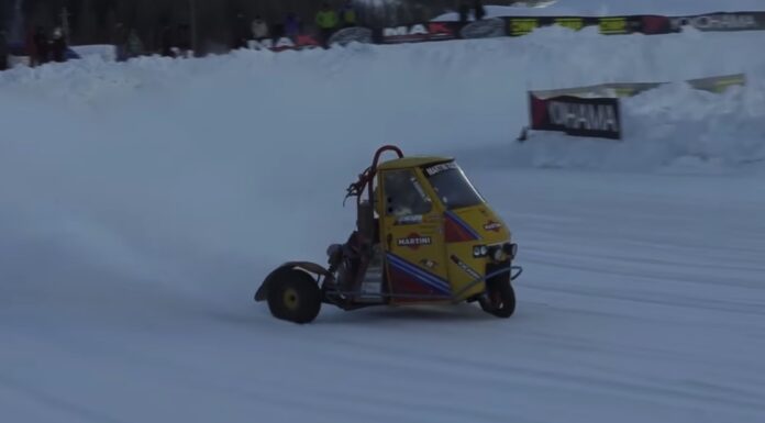 Trehjulet buggy på sne