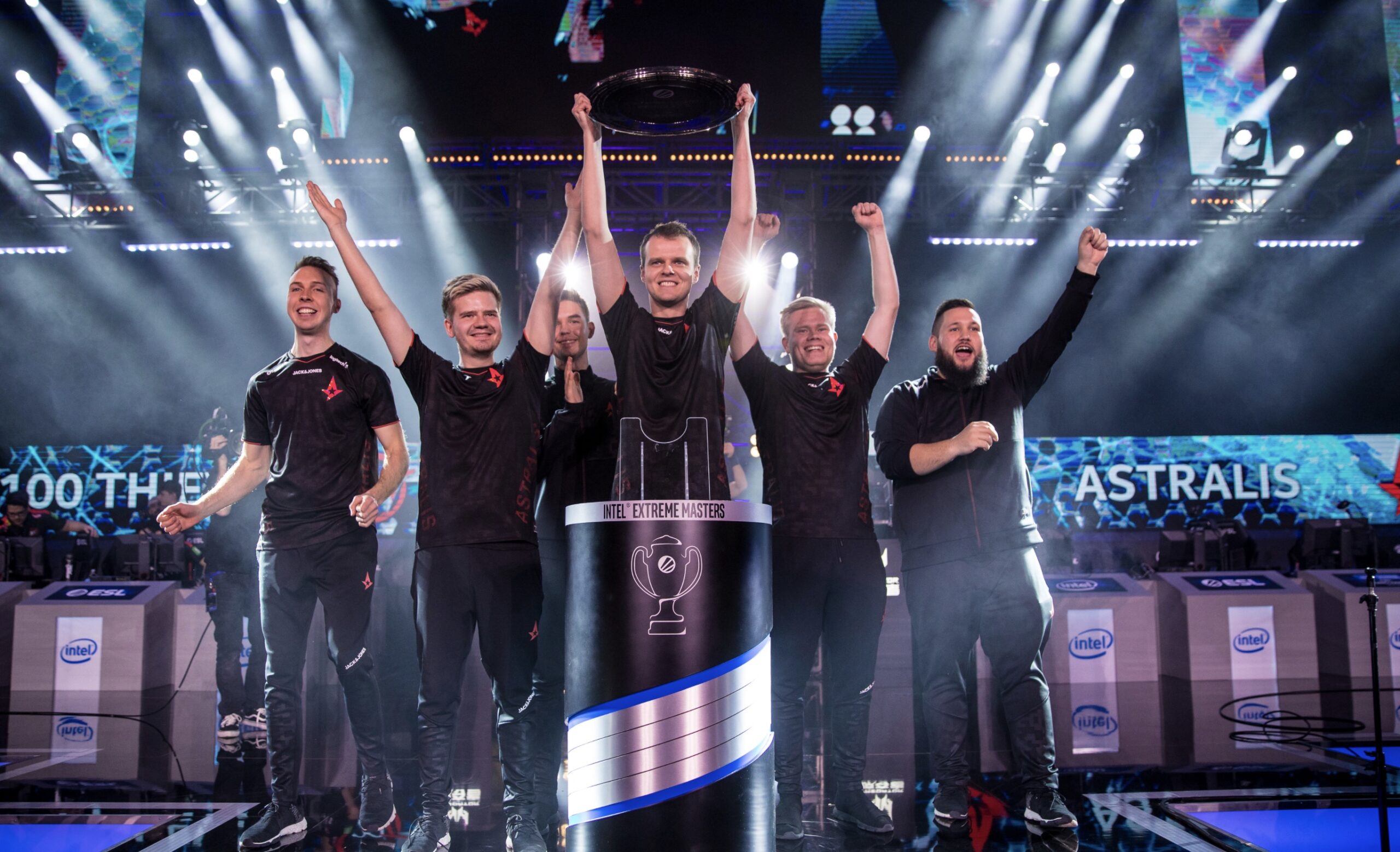 Astralis samarbejder med POWER