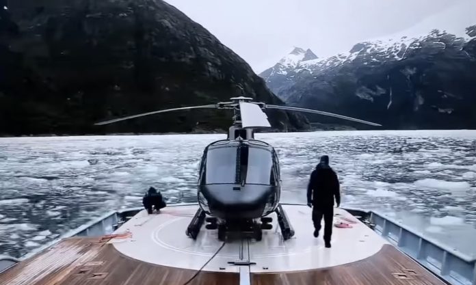 Helikopter på yacht