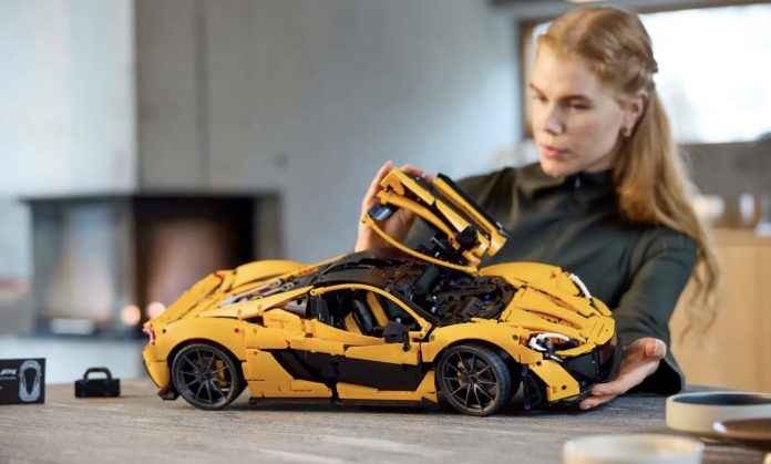 LEGO McLaren P1