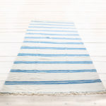 berber kelim gulvtæppe råhvidt med turkisblå striber 400 x 190 cm