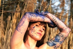 Ullision-PinUp-Schilf-5-censored-klein
