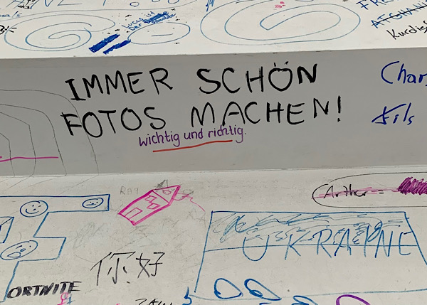 Schriftzug "Immer schön Fotos machen"