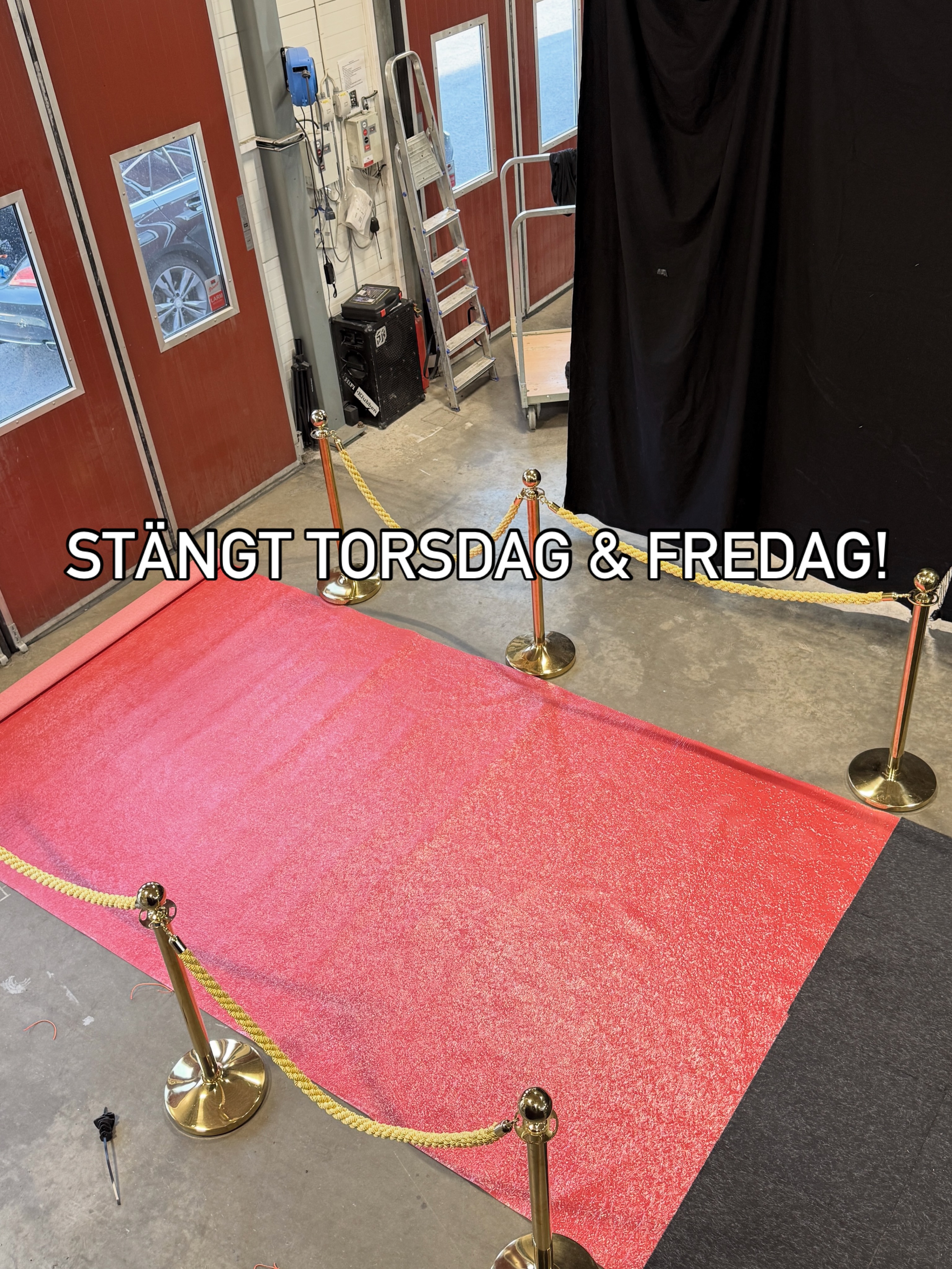 Vi &auml;r p&aring; utbildning och har event under torsdag och fredag, vilket inneb&auml;r att verksamheten h&aring;ller st&auml;ngt dessa dagar.

Vi &auml;r tillbaka och &ouml;ppnar som vanligt igen p&aring; m&aring;ndag.

Tack f&ouml;r er f&ouml;rst&aring;else!
Vid akuta &auml;renden ring 026-12 66 66