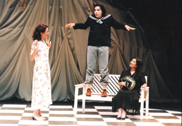 A partir de textos de Lorca. Teatre Joventut (1999)