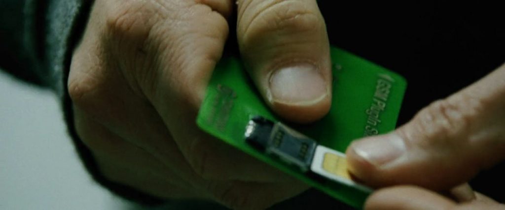 sim card reader Jason Bourne