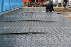 construction site flooring container