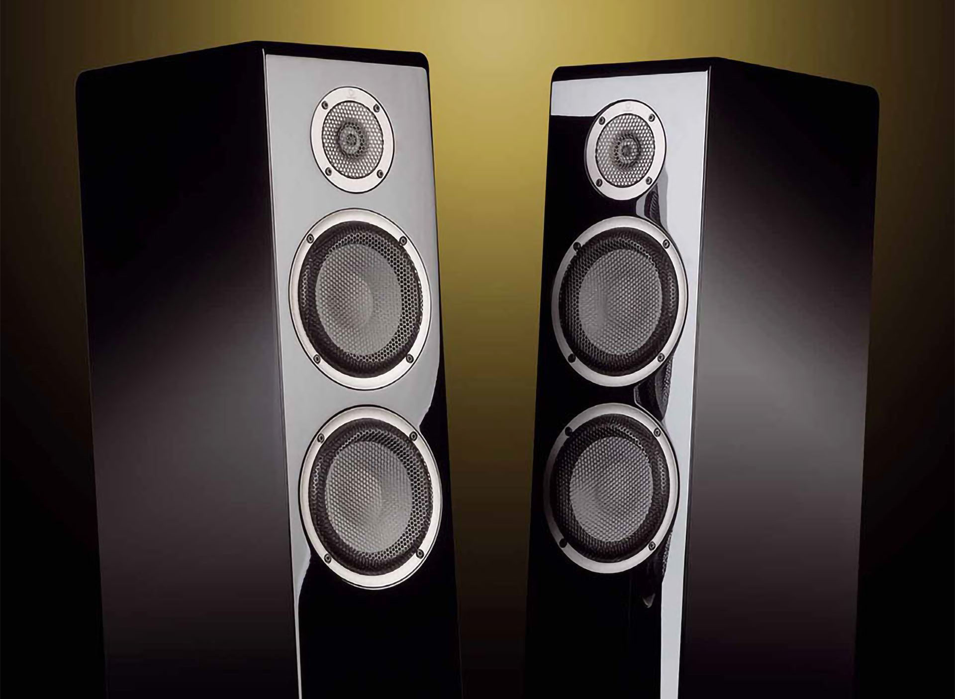 A World-Class Entry: Oscar Trio review in LP Magazine - Marten