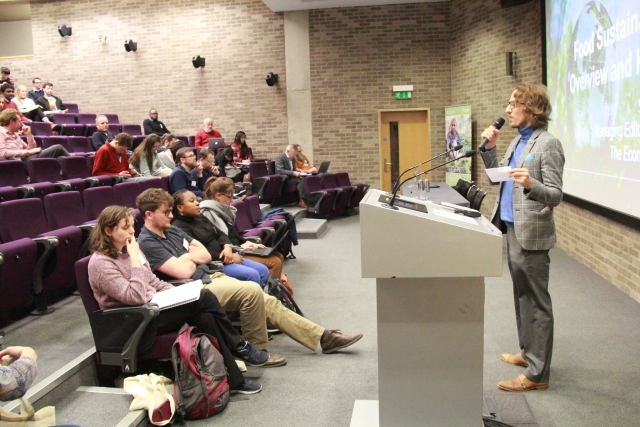 Presenting at the Cambridge Global Food Security Symposium