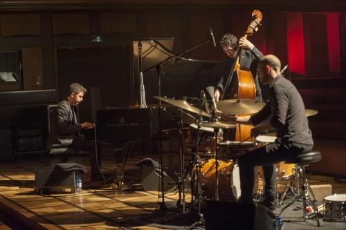 Martin Salemi Trio @ Flagey (2019) © Olivier Lestoquoit