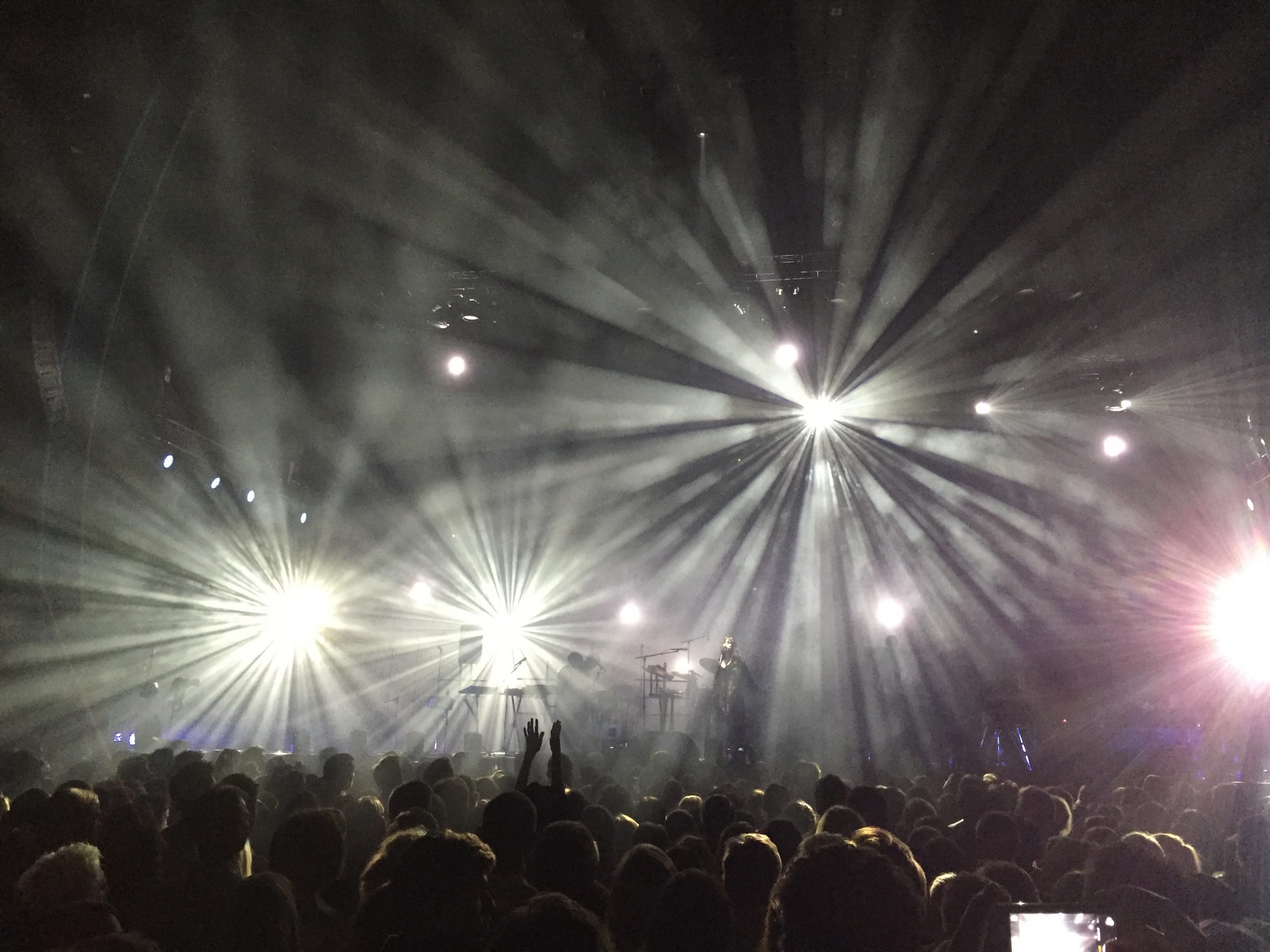 KOMPLETT: Susanne Sundfør ga oss den komplette konsertopplevelse i Oslo Spektrum. Foto: Martin Aasen Wright