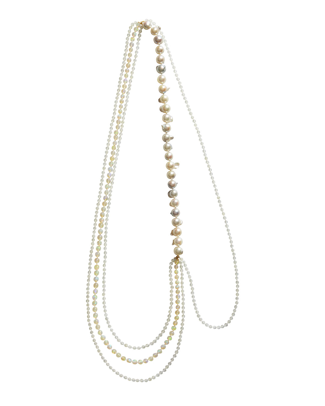 Annelies Planteijdt, Mooie stad - Parelend water, 2020, halssieraad; Akoya parels, Welo opaal, jade, goud, garen, 700 mm, €3275