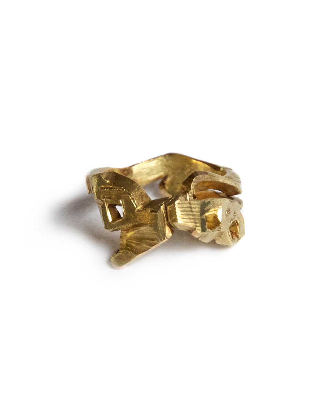 Rudolf Kocéa, PF, 2005, ring; 14ct gold, 22 x 14 mm