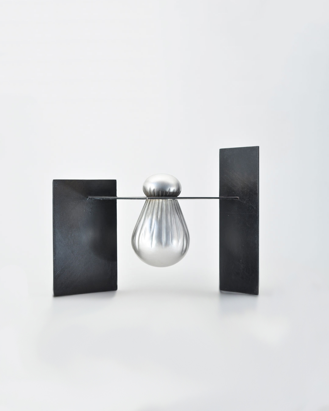 Anders Ljungberg, Bag Beneath, 2019, object; silver, steel, 325 x 260 x 270 mm, €7020