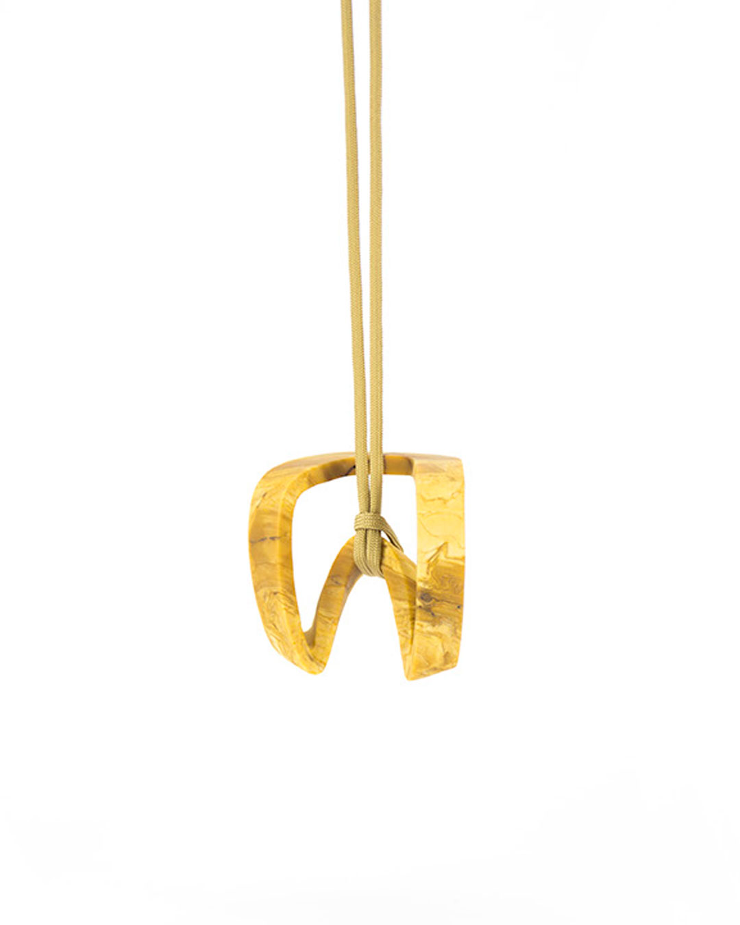 Edu Tarín, G0E2, 2018, pendant and object; yellow jasper , 90 x 70 x 55 mm, €5200 (image 1/2)