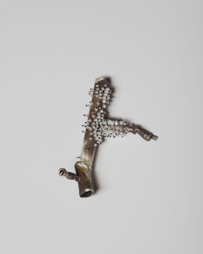 Sam Tho Duong, A&T, 2019, brooch; silver, freshwater pearls, nylon, €1260