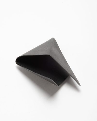 Antje Bräuer, Vogel I (Bird I), 2020, brooch - Afbeelding 4