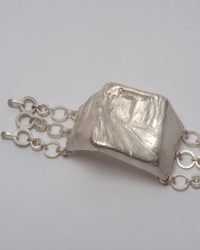 Juliane Brandes, Hades, 2020, bracelet