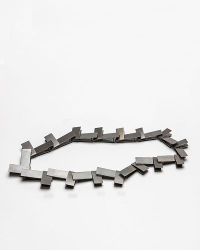 Silke Trekel, Ecken (Angles), 2020, necklace