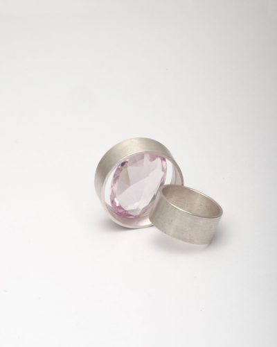 Herman Hermsen, untitled, 2000, ring, silver, synthetic stone - Image 3