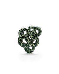 Hanna Kim, Ecdysis, 2023, brooch