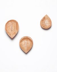 Dongchun Lee, brooch, Tears . Mind, 2023