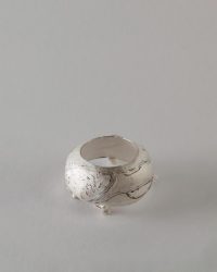 Juliane Brandes, untitled, brooch, 2023
