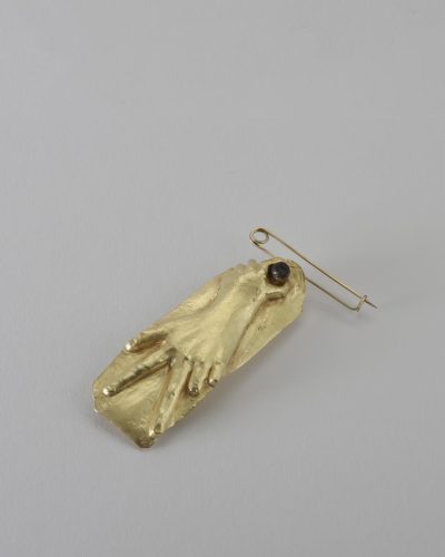 Juliane Brandes, untitled, brooch, 2022