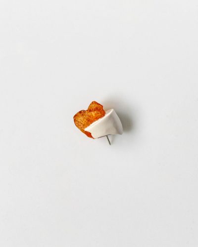 Sara Gackowska, Drops, pin, 2025