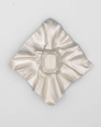 Jinjin Zhang, Hidden Gems - Radiant, broche, 2025