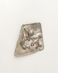 Rudolf Kocéa, brooch, Hare Fight, 2025