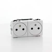 LivingLight dubbel voorbekabelde vlakke contactdoos 2x 2P+A 16A 250V wit