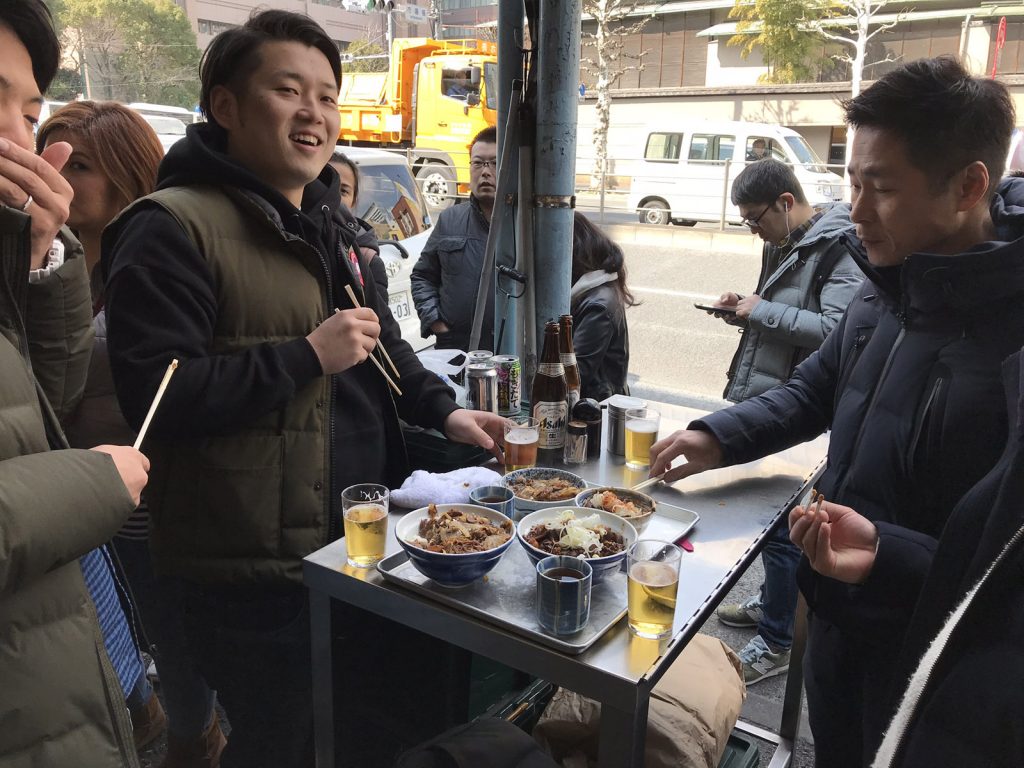 Marknaden på Tokyos fiskmarknad Tsukiji Fishmarket